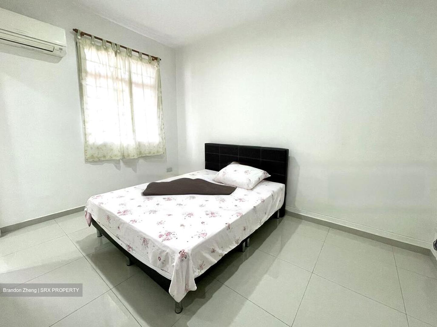 Opera Estate (D15), Terrace #458641881